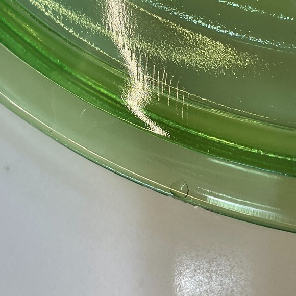 Museum-Quality Uranium Glass Refrigerator Bowl w Star lid, Vtg. Radiance Capsule - Picture 16 of 16